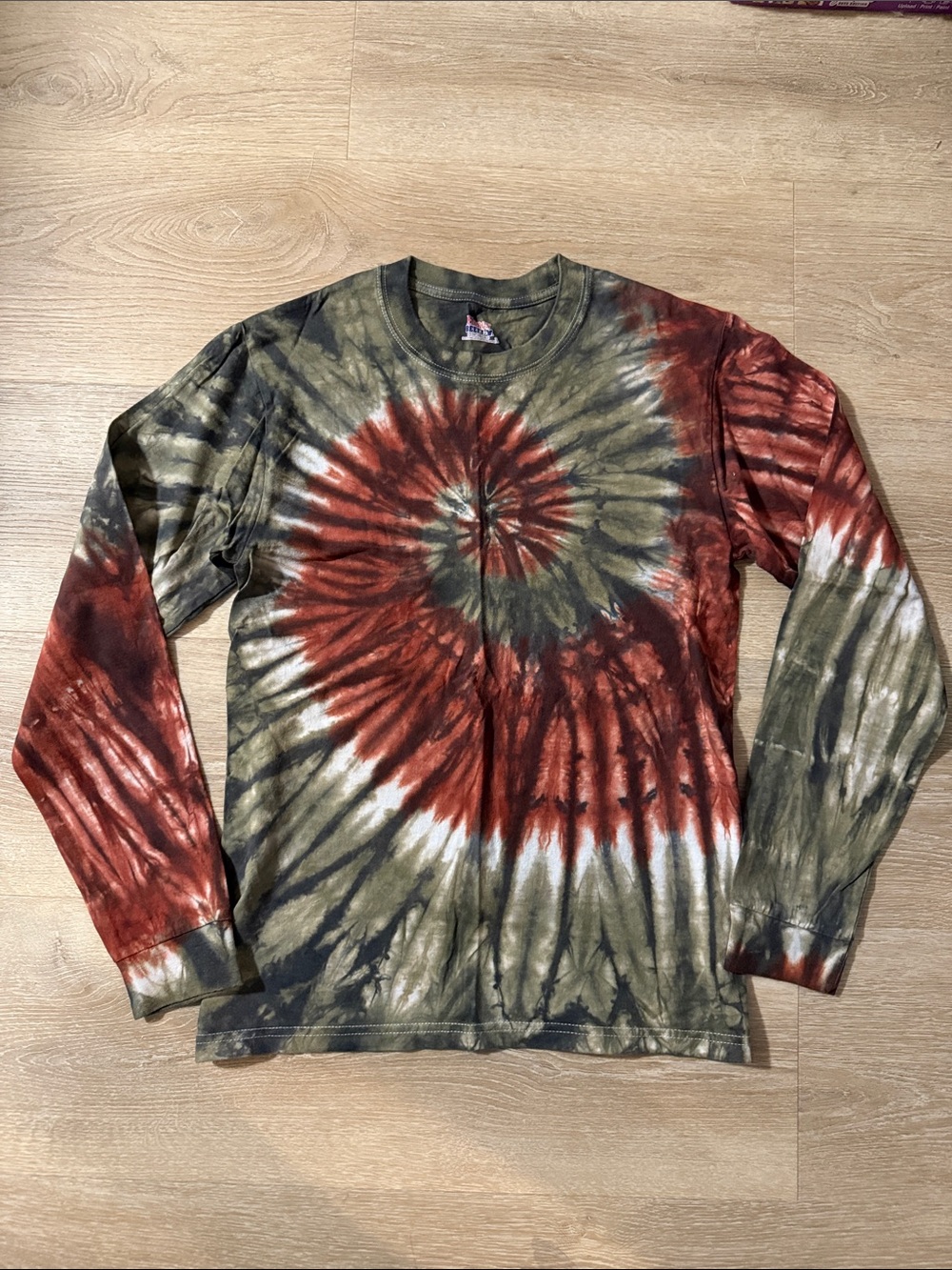 Brown Red tie dye Hanes tee shirt S Small